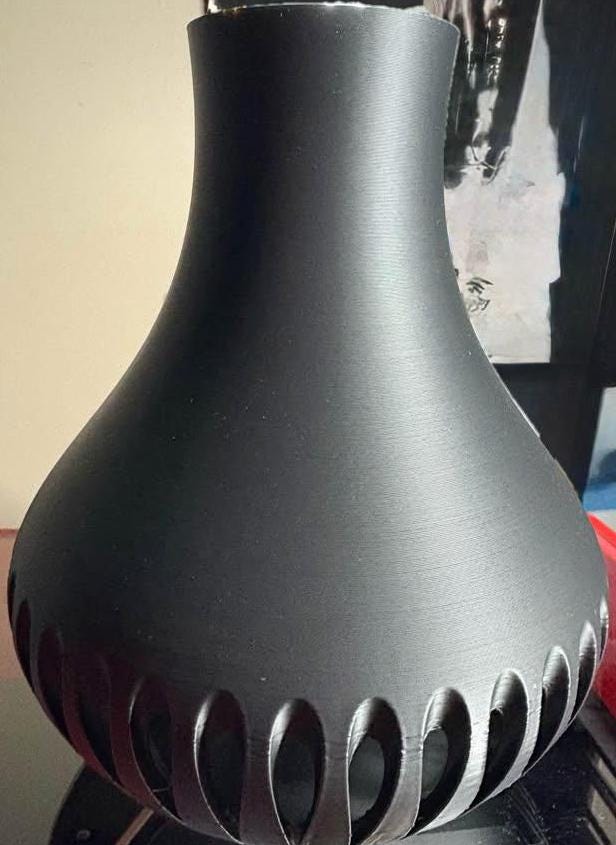 Black 3D Vase: Geometric Sculpture, Modern Home Decor